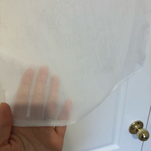 A&F Sheer White Silver Metallic Floral Top XS Extra Small - Picture 9 of 9